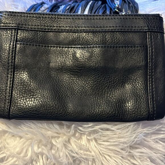 CARLOS SANTANA. Women's Black Julietta Fringe Wristlet Clutch - Picture 6 of 9